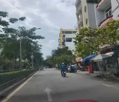 house for sale facing pham huy thong