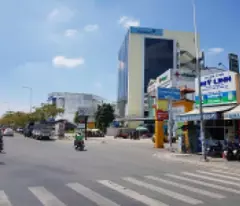 house for sale facing tran nao, bustling business district 2, 5.5x20m, 30 billion, nice location