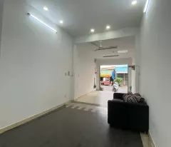 house for sale for doi tuong business front p10 q8.