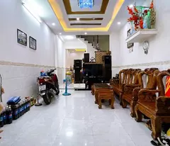 house for sale front front of pham the hien market - 12.9 billion