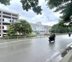 house for sale, front of bo bao tan thang, right at aeon tan phu, 4x30m, 2 old floors, 25.9 billion