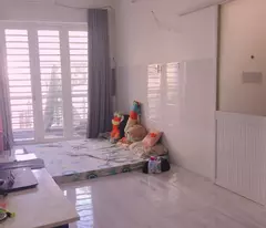 house for sale front of lac long quan, 48m2, 4 floors, 8m alley contact: 0789685368