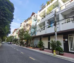 house for sale high front front view next to the park - 4 new floors for entry only - 64m2 - only 13.5 billion vnd