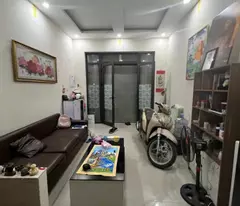 house for sale hoang hoa tham, ba dinh, 4 floors, near cars, pine alley, frontage 3.7m/area 32m, 6 billion