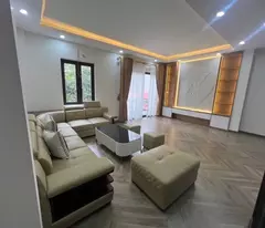 house for sale hoang nhu tiep 45m2 6t, elevator, car parked next to house, next to tam anh hospital - 11.x billion