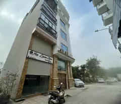 house for sale in 6.9 hectares of serviced land, close to hud van canh urban area, good business, new house