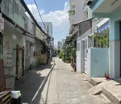 house for sale in alley 176 nguyen thi thap near tan my market, binh thuan district 7, 2 floors, 138m2, width 5.5m only