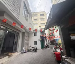 house for sale in alley 417 an duong vuong, district 5 - bordering district 1, district 10, the most beautiful part - only 10.xx billion tl