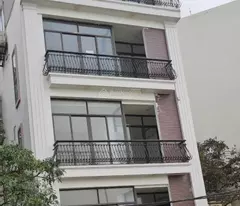 house for sale in an duong vuong street floor 5 floors 130m2 frontier over 6m elevator for business and office