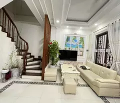 house for sale in ba khao-long bien 5.5 billion 30m, 5 floors, 5m mt, near car, full furnished, good security.
