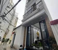 house for sale in bac tu liem, car park, 5 floors, area 30m2, price 6.3 billion (negotiable)