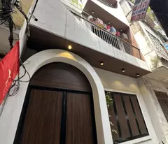house for sale in bach mai, hanoi center, fully functional car door