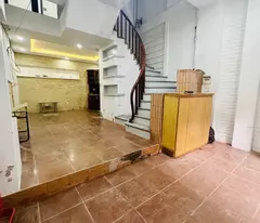 house for sale in bang b, hoang mai, 1 car park, near the street, 41 m2, 9 billion (ctl)