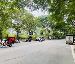 house for sale in bang b, hoang mai, 5m car, near the street, 41m2, 9 billion (ctl)