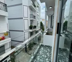 house for sale in binh thanh - hxh 5m nguyen xi - next to vincom - 4 reinforced concrete floors 4x14m 4 bedrooms, 5 bathrooms - 8,350 billion