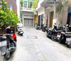 house for sale in car alley 8m le van sy district 3, close to the front, cash flow chdv 40 million/month
