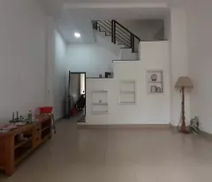 house for sale in car alley. car sleeping in house 4 x 16.1 ground + 1 floor. price 3 million