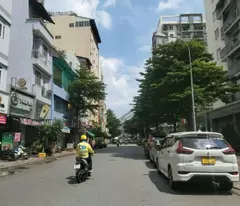 house for sale in car alley nguyen van cong, go vap bordering binh thanh - phu nhuan, 6.58 billion tl