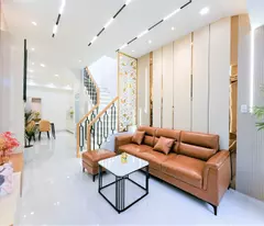 house for sale in car alley, thanh thai street, district 10 (4x14.8) for only 7.5 billion.