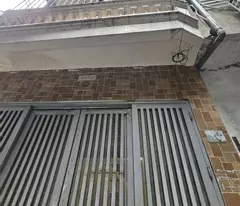 house for sale in car lane next to khuong thuong street, dong da, area: 40m2 - 4 floors, area 4m. price 7.55 billion.