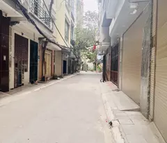 house for sale in cau giay, 37m2, 5t divided into lots, alley, commercial, 10m car only 8,899 billion