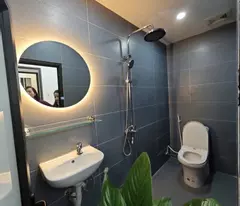 house for sale in cau giay, beautiful location, fully furnished, ready to live. 35m2. less than 7 billion