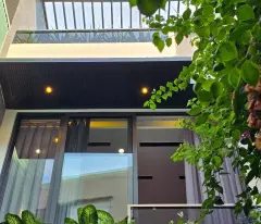 house for sale in cau giay center - 40m2 x 4 floors - price only 8 billion 300.