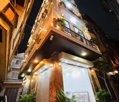house for sale in cau giay center 7 floor car elevator avoid good office business elevator for 28 billion