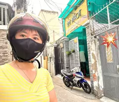 house for sale in chieu neighborhood - backward - parking car - ton that building - nguyen tat thanh.
