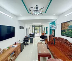 house for sale in cong hoa business alley, 8m2, ward 13, tan binh, 136m2, 2 floors, price