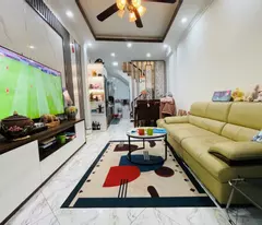 house for sale in cu loc, thanh xuan, three parking gardens - near cars , sd 35m2, 7.75 billion (ctl)