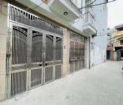 house for sale in dai tu, hoang mai, near cars, three-story corner, usable area 40m2, 7.15 billion. rare area with few houses for sale