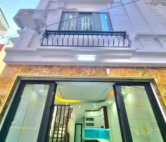 house for sale in dai tu, kim chung, 30m2, 5 floors. 30m to market, 620m to hoai duc district street