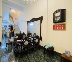 house for sale in de la thanh, dong da, alley, car, 62m2, 4 floors, only 17.5 billion