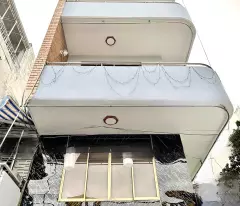 house for sale in district 10 - nguyen tri phuong market front front - 5 floors right now: approximately 10 billion. mr vu: 0933910039
