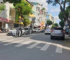 house for sale in district 3 - nguyen thien thuat - 10m car alley - no planning approximately 6 billion