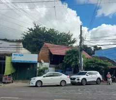 house for sale in front of hoang hoa tham - right at lagi market in the center of town - 8x20m - price only 6.3 billion