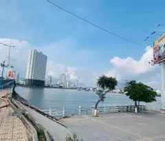 house for sale in front of thap ba, nha trang. area 90m 3 open sides selling price 18 billion contact hong