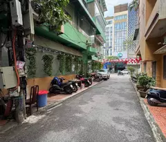 house for sale in giang van minh - ba dinh district - avoid car lot - good investment price