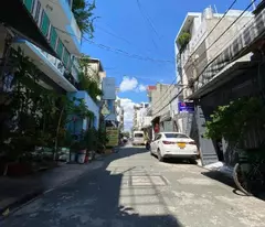 ,house for sale in go xoai - 72m² - 3 floors - 6brs - car always - about 6 billion - pink book