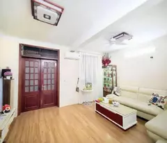 house for sale in hao nam dong da, no hau, private yard for parking, 49mx4t, price: 8.8 billion, contact: 0396935190.