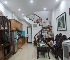 house for sale in hoa lam, long bien. car is parked, cash flow is very good.