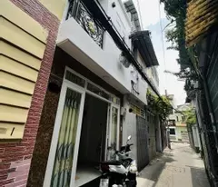 house for sale in hoang hoa tham car alley, ward 5 - binh thanh, 4 floors, 5.4m rear hatch, only 3.x billion