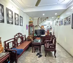 house for sale in hoang liet, hoang mai, subdivided lot, car parking at gate, 40m2, 9.6 billion (mtg)