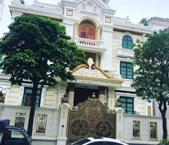 house for sale in hoang sam, cau giay, sublot, avoid cars, 103m, 34 billion