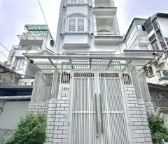 house for sale in huynh van banh, ward 15 phu nhuan, 5 floors, 1 axis alley, price only 7.7 billion