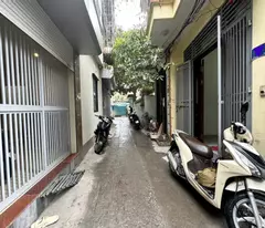 house for sale in kim giang, hoang mai, corner lot, 3 car steps, 34m2, 7 billion (ctl)