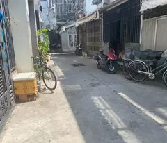 house for sale in lac long quan alley, 46m2, usable area 110m2, 5 billion 2