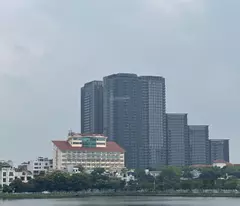 house for sale in lac long quan, tay ho. 79m2 6 floors price 18 billion-10m to the street face and west lake. excellent location