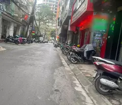 house for sale in lang ha, alley clear of cars, avoiding busy business, 02 spacious open spaces